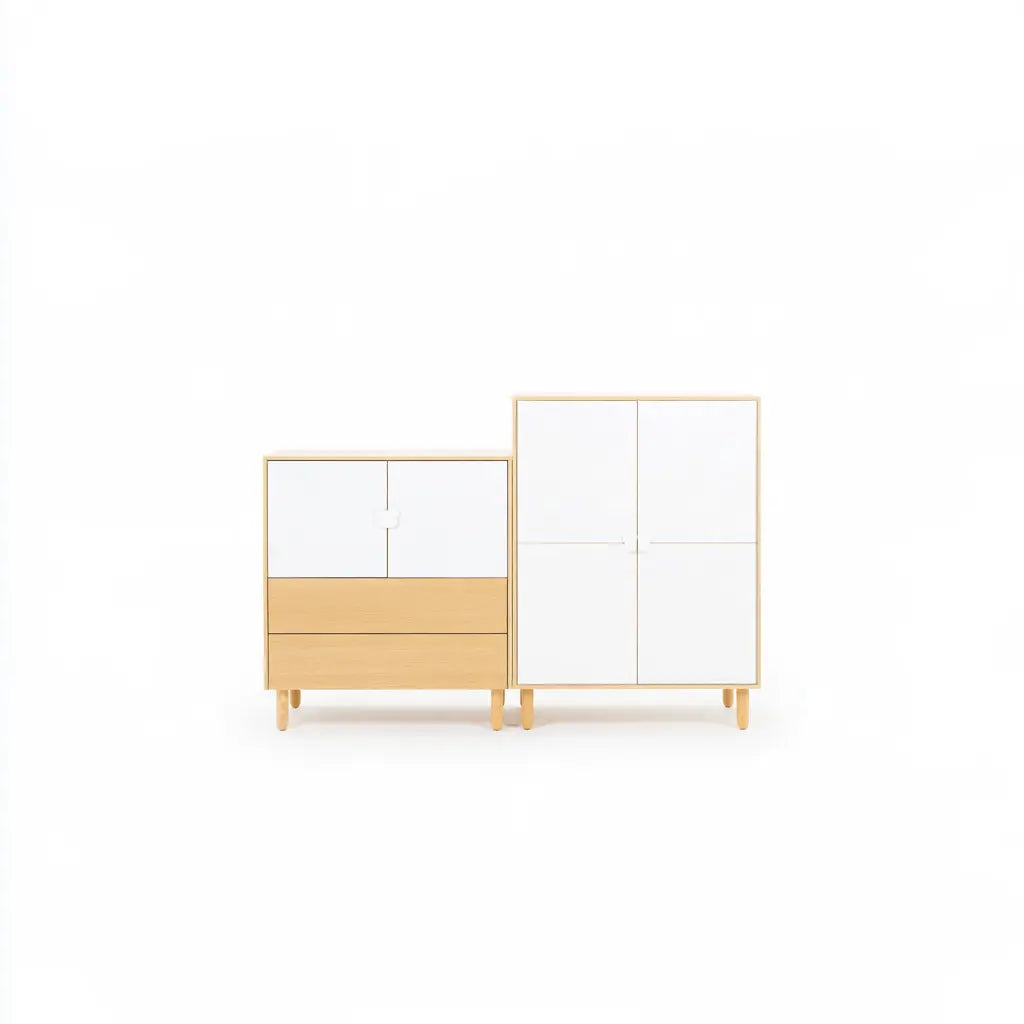 Ensemble de deux meubles de rangement blancs et beiges à portes