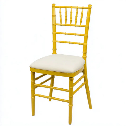 Chaise jaune à dossier barreaux et assise blanche